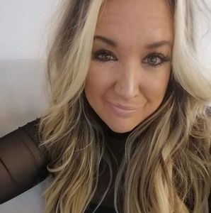 Meet your Posher, Mandy